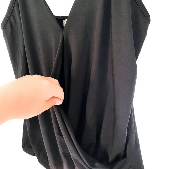 Cheng Xin Black Sleeveless Cross Over Tank Top Size Small - Picture 5 of 6
